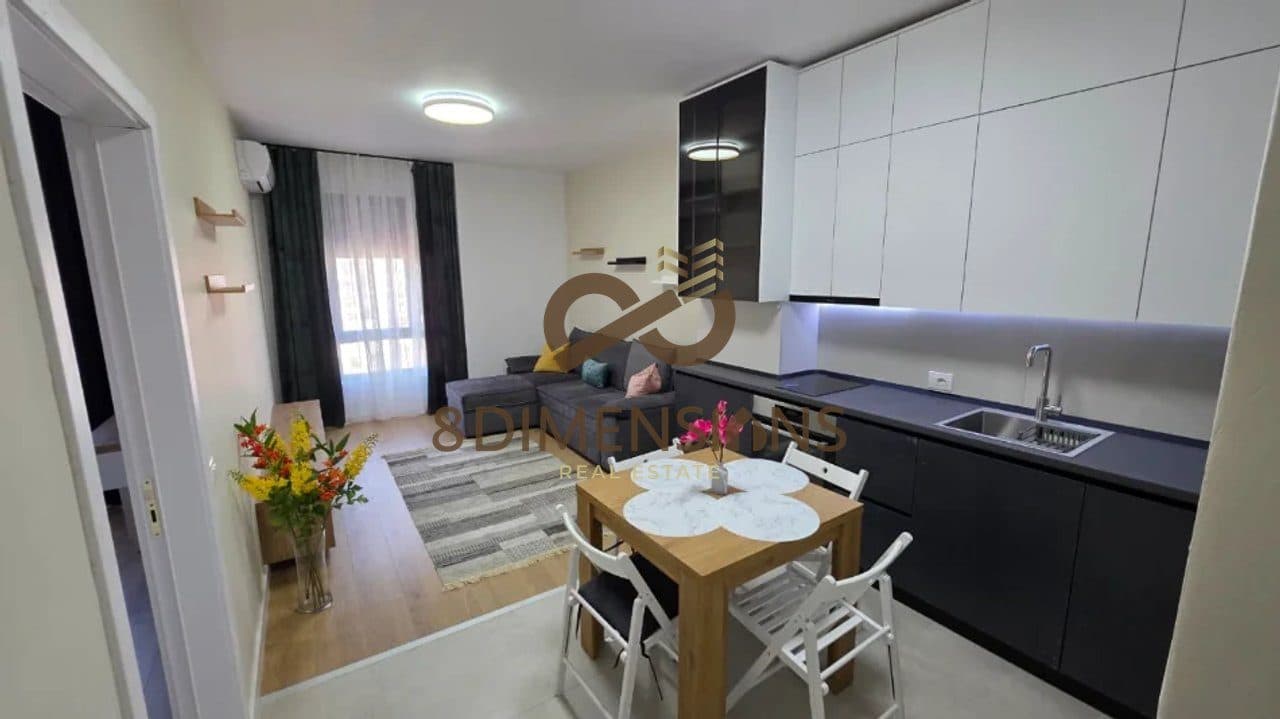 Jepet me qera Ambjent Zyre tek Bulevardi Zogu I ,prane Ministrise se Drejtesise ne Tirane (ID D8241Z-70 ) 3