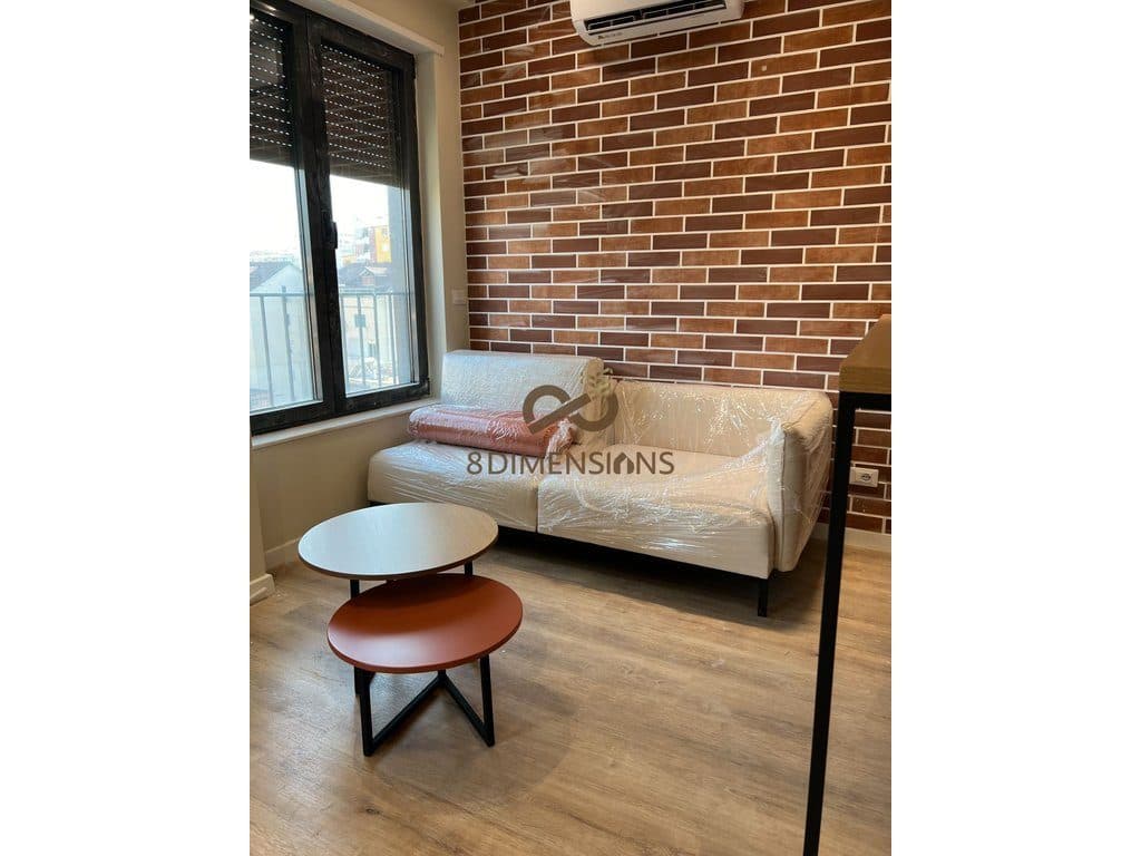 Apartament 1+1 +Post Parkimi me qera tek Bulevardi i Ri, 2 min. ne kembe nga Mulliri i Vjeter - Tirane
