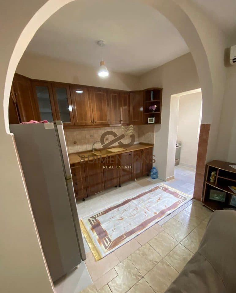 Apartament 2+1 300m mbrapa Ambasades Amerikane D8242Z-32 2