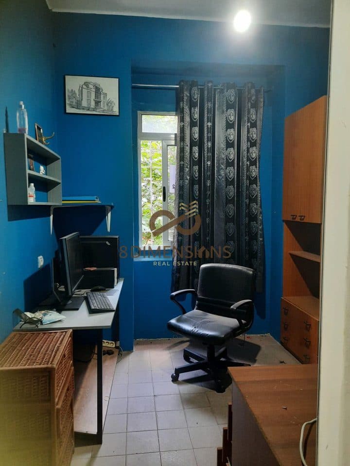 Shitet Ambjent Biznesi afer me kullat Binjake D815Z-5 4