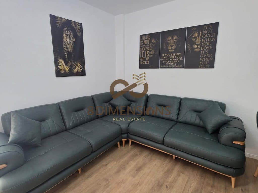 Shitet Apartament 1+1 prane Restorant 2 Luanet me siperfaqe ndertimi 72m2 2