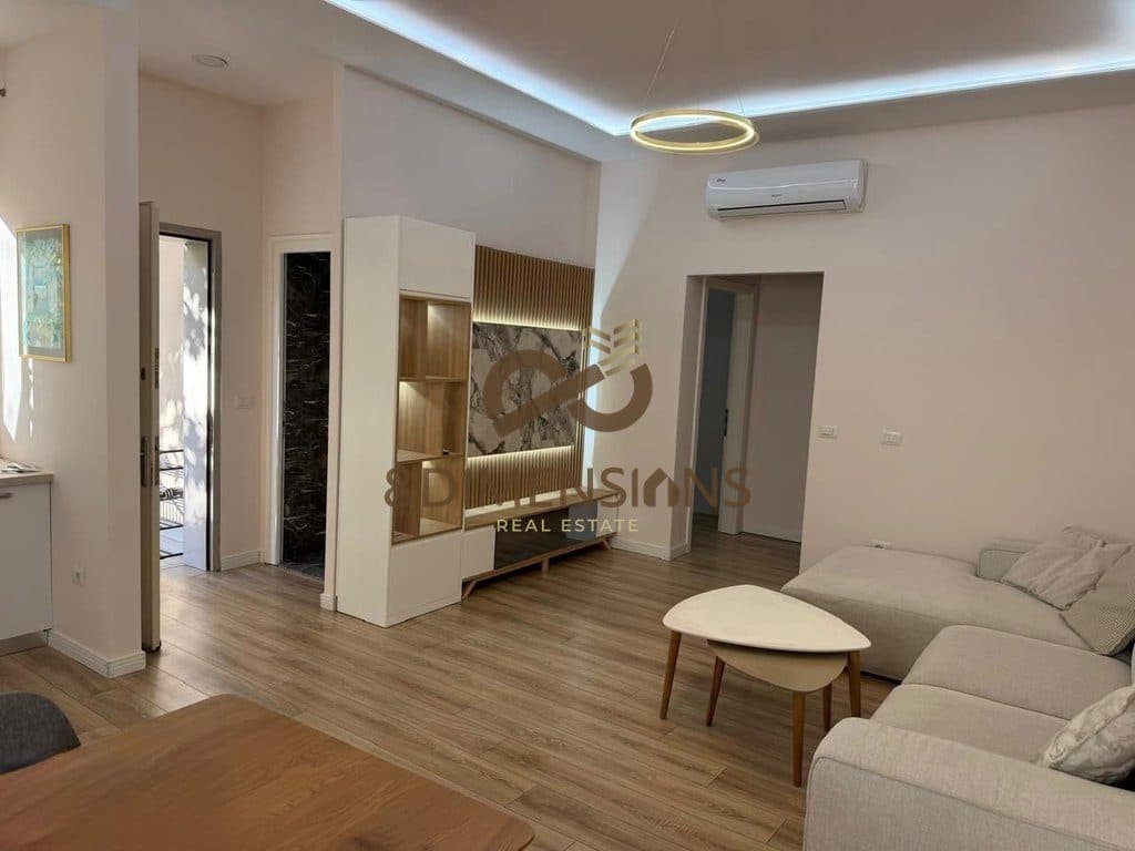APARTAMENT 2+1+2 ME BALLKON DHE POST PARKIMI ME QERA KINOSTUDIO (ID D8242A-344 )