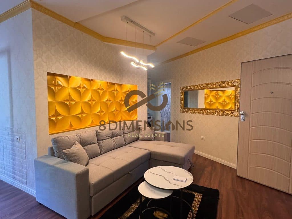 Jepet me qera Apartament 2+1 Tek Liqeni i thate, prane Raddison Hotel D8242A-182 2