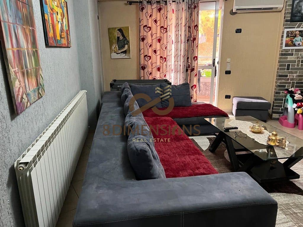 Jepet me qera kati i pare i nje vile luksoze 3 kateshe tek Rruga Gjon Mili- Bulevardi i Ri D8242A-54