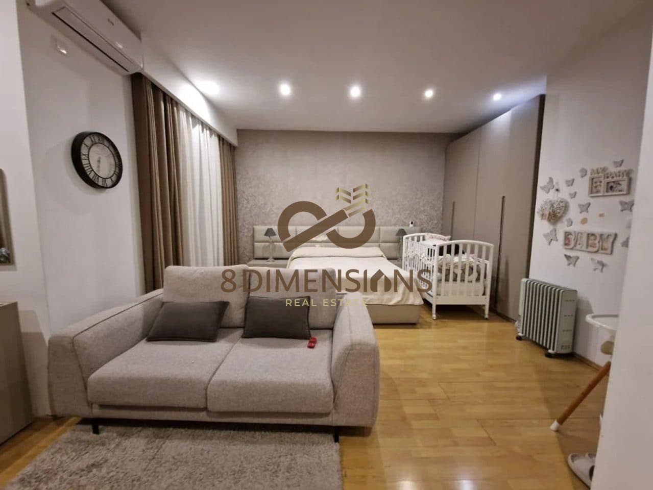 Shitet Apartament 3+1+2 ne Rruga Fortuzi,prane Hotel Comfort (D8143A-26) 4