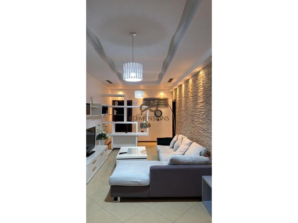 SHITEN SUPER APARTAMENETE TE TIPOLOGJISE 3+1 NE REZIDENCEN PARK HOUSE NE MJULL BATHORE ME CMIM OKAZION (D8143A-14)E.C