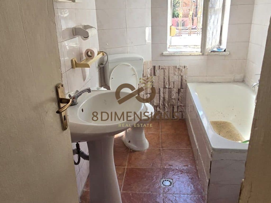 Apartament 2+1 ne shitje tek Ish Ekspozita ne zone e Myslym Shyrit ne Tirane ( ID D8142A-76) 2