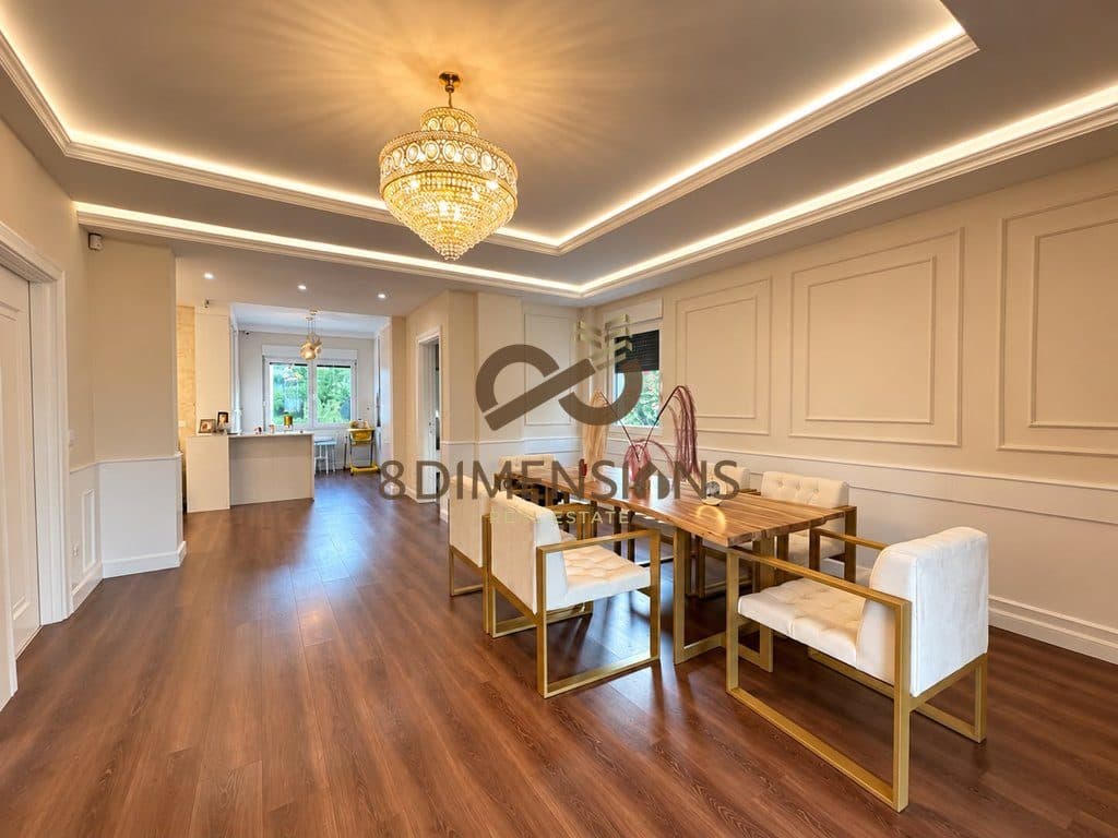 VILE LUKSOZE ME QIRA - AKACIA HILLS D829A-24 4