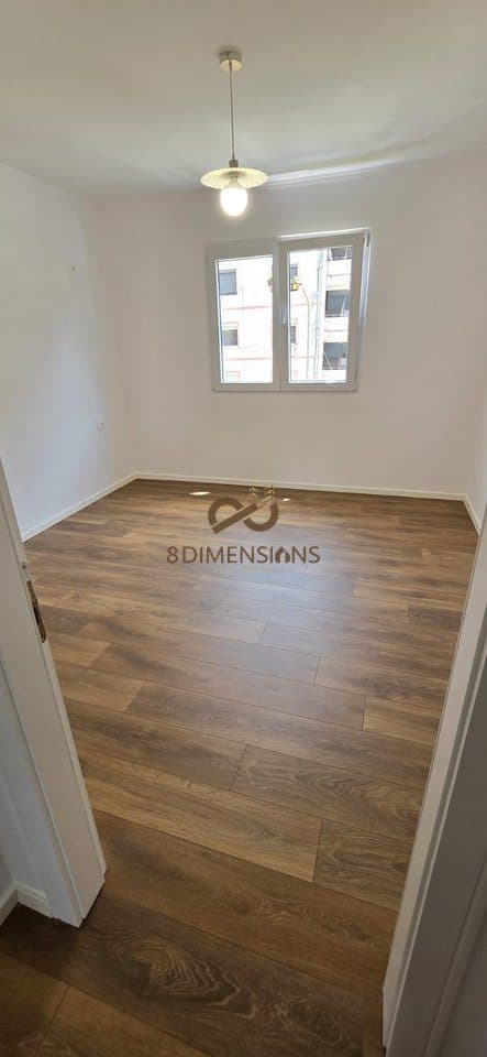 Shitet Apartament 1+1 perballe Delijorgjit (D8141Z-26) 2