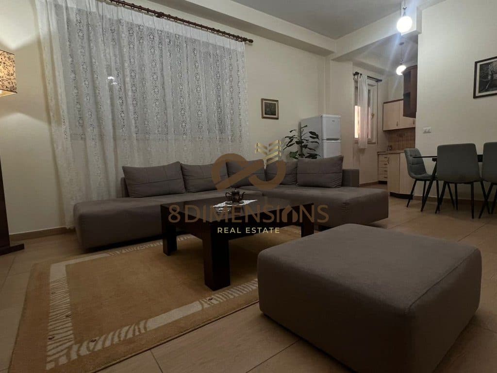Apartament 2+1 Super i bollshem ne Qender