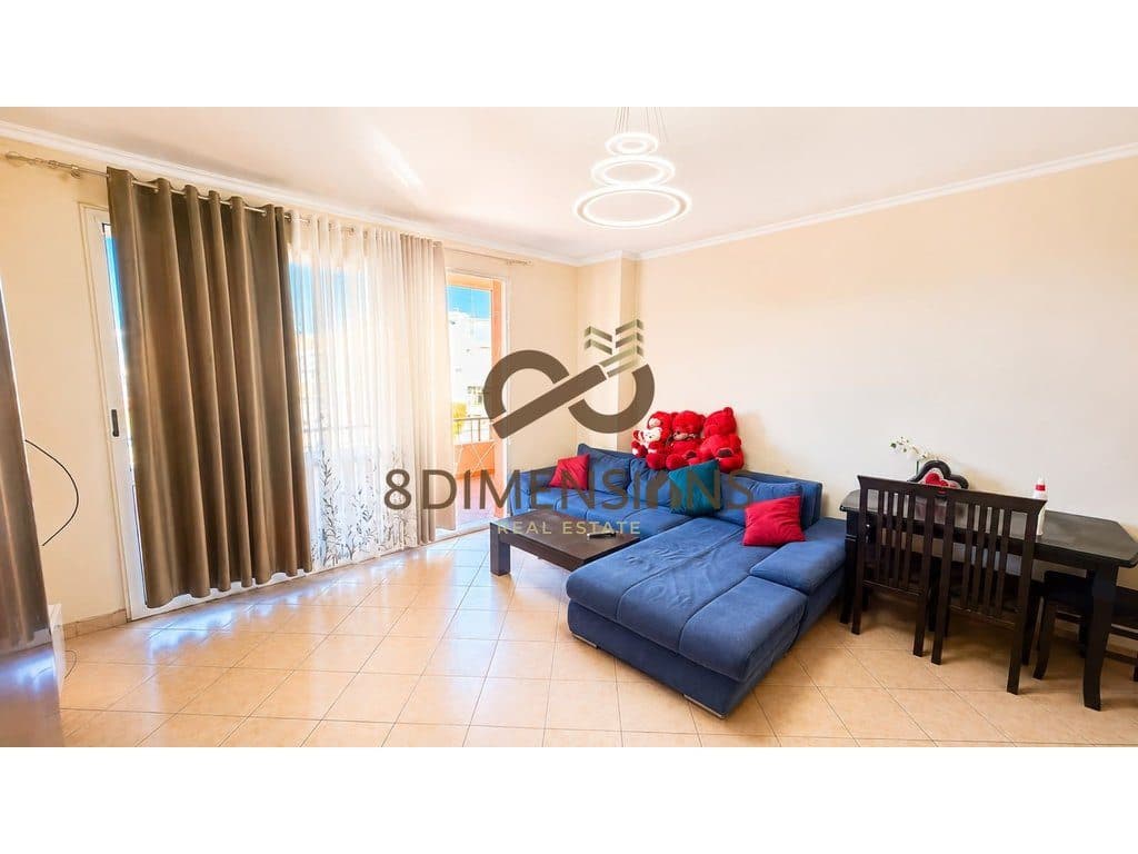 Shitet Apartament 1+1 tek Kodra e Diellit prane Fondacionit Eleonora me siperfaqe ndertimi 50m2 (D8141A-92)