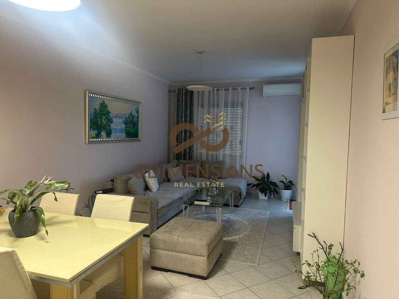 SHITET SUPER APARTAMENT 2+1+2 PRANE LIQENIT TE FARKES, PRANE QETESISE ABSOLUTE DHE GJELBERIMIT!!! (D8142A-72)E.C 2