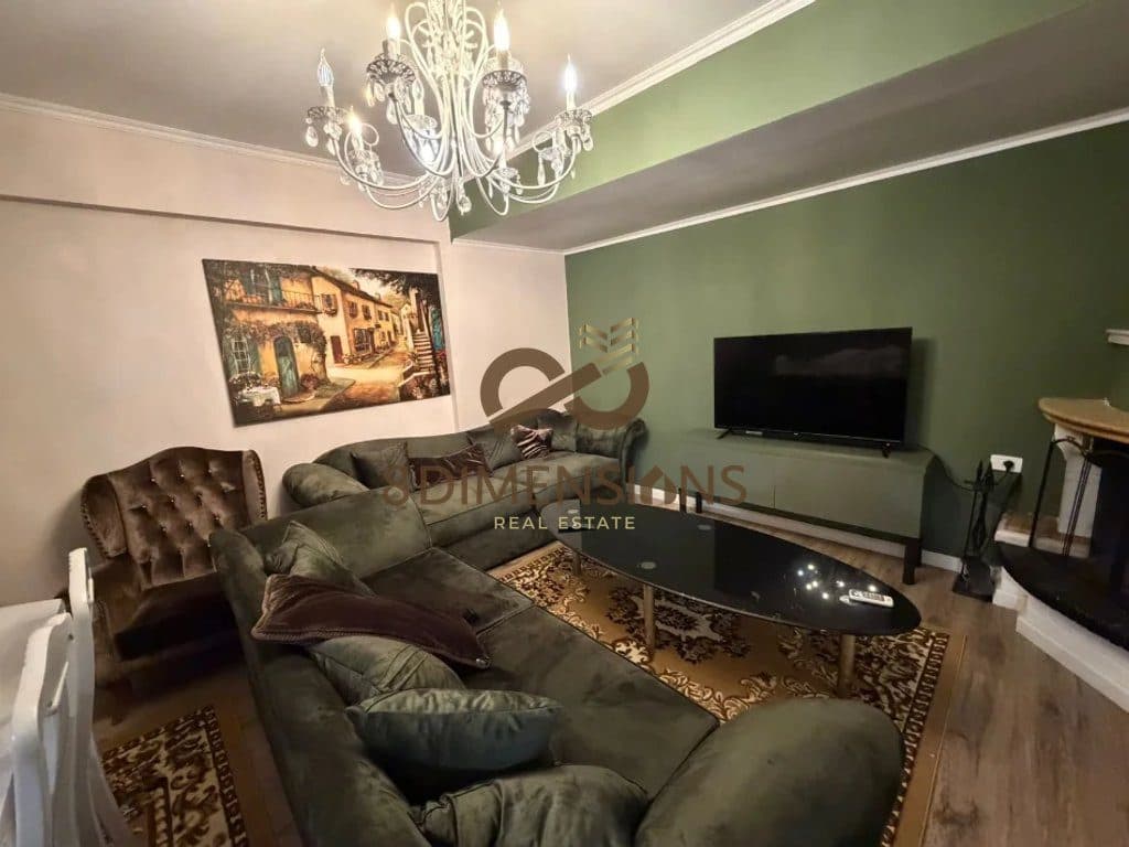 Jepet me qera Apartament 2+1 Te Ish Stacioni Trrenit ne Rrugen Jordan Misja (D8242A-130)