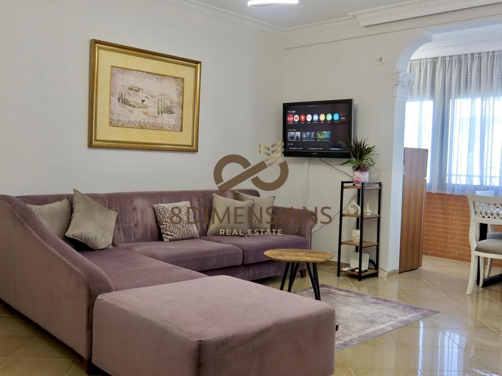 Jepet me qera Apartament 2+1 ne Vasil Shanto tek Gjykata e rrethit D8242A-293 2