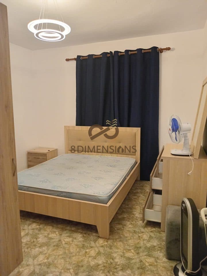 Jepet me qera apartament 2+1 ne katin e dyte te nje shtepie private + vendparkim e zonen e Astirit ne Tirane (ID D8242A-239 ) 2