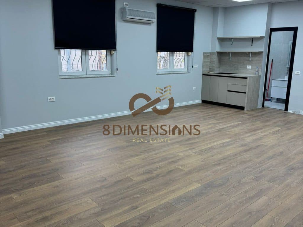 Ambient Premium me Qera në Qendër, 30m nga Plaza (D828A-18) 3
