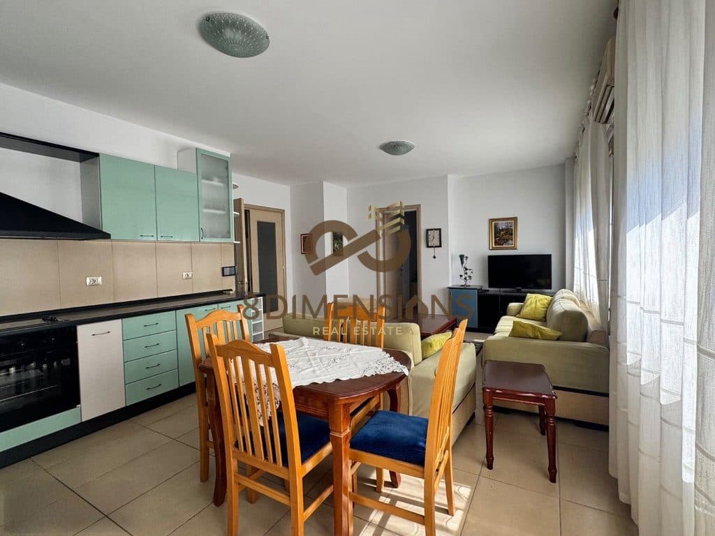 APARTAMENT 2+1 ME QERA TEK RRUGA E BOGDANEVE ( ID D8242A-343 ) 2