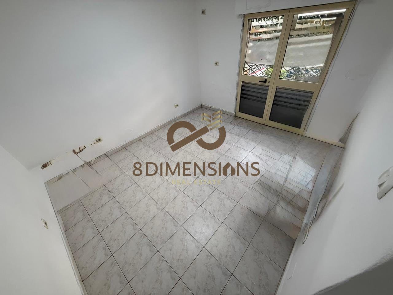 MUNDESI IDEALE INVESTIMI!!! APARTAMENT 1+1 NE MYSLYM SHYR PRANE GJYKATES SE RRETHIT (D8141Z-21)E.C 2