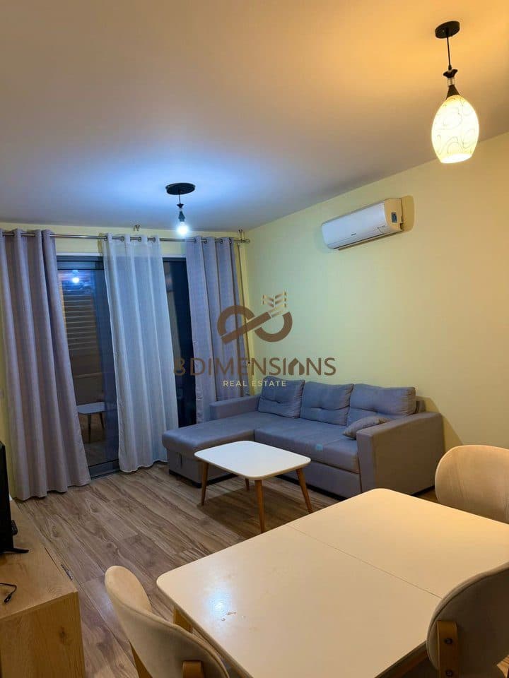 Jepet me qera Apartament 2+1+2 ne Don Bosko, tek kompleksi Fiori di Bosco D8142A-114 2