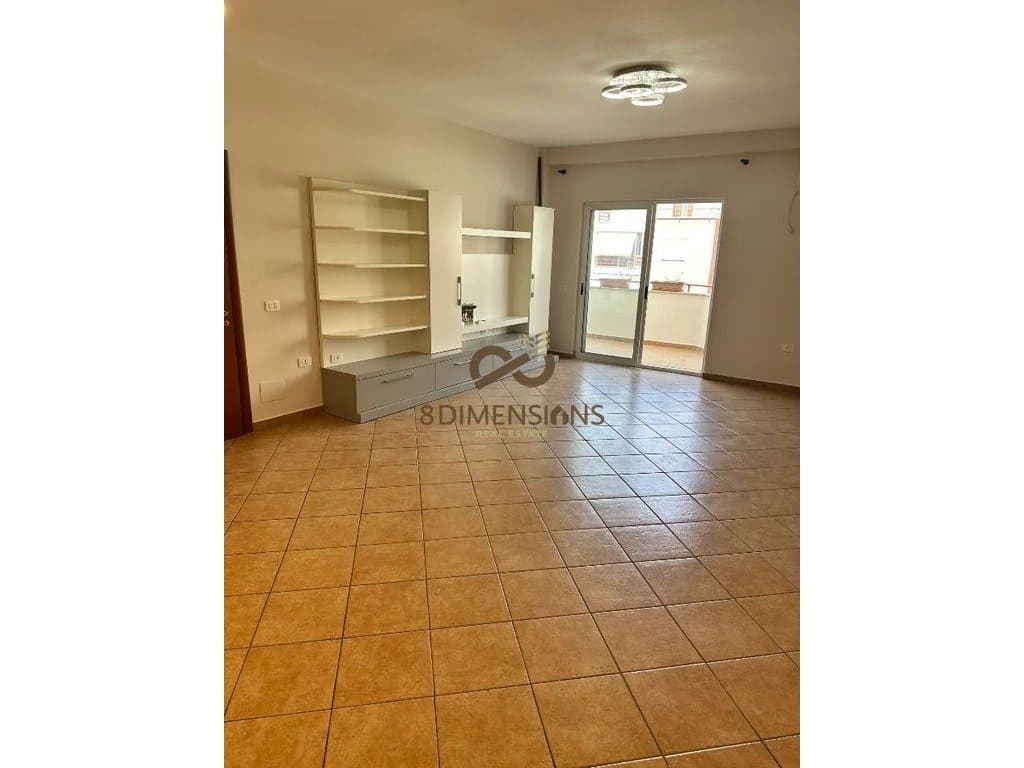 Shitet Apartament 2+1 ne Yzberisht prane pallatave Cabej ne Tirane (ID D8142A-151 )