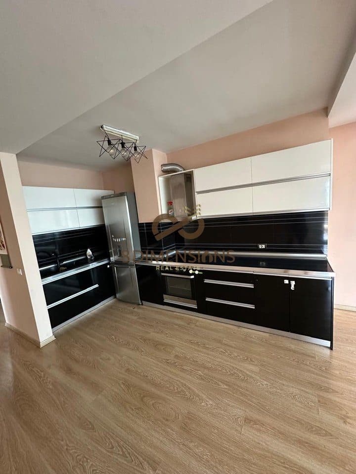 Shiten Tipologji Apartamentesh 2+1 ne nje prej Rezidencave me Elitare prane Liqenit te Farkes (D8142A-85) 3