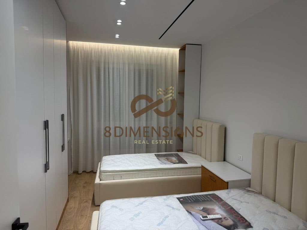 Apartament 2+1+2 me post parkimi me Qera ne rrugen 5 Maj ne Tirane( D8242A-306) 4