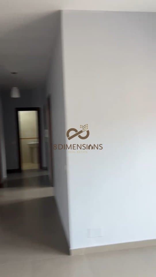 Apartament 2+1 + Ballkon me qera prane Spitalit Amerikan 3 2