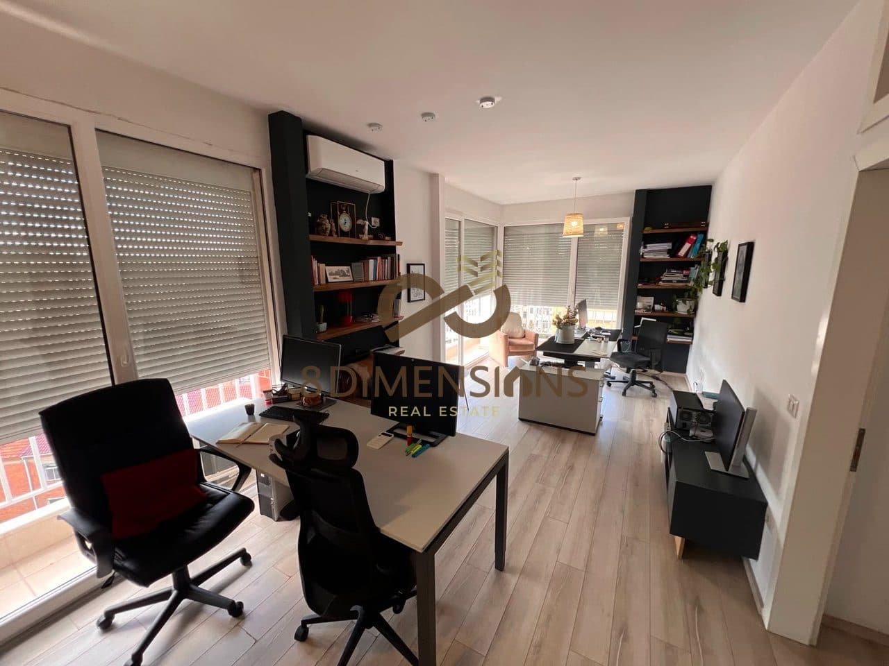 Shitet Apartament 1+1 tek Kodra e Diellit prane Fondacionit Eleonora me siperfaqe ndertimi 50m2 (D8141A-92) 2