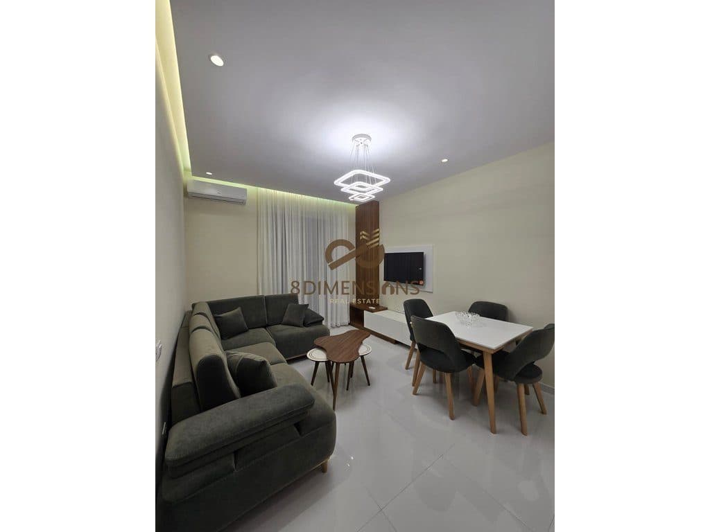 Jepet me qera Apartament 2+1 Te Ish Stacioni Trrenit ne Rrugen Jordan Misja (D8242A-130)