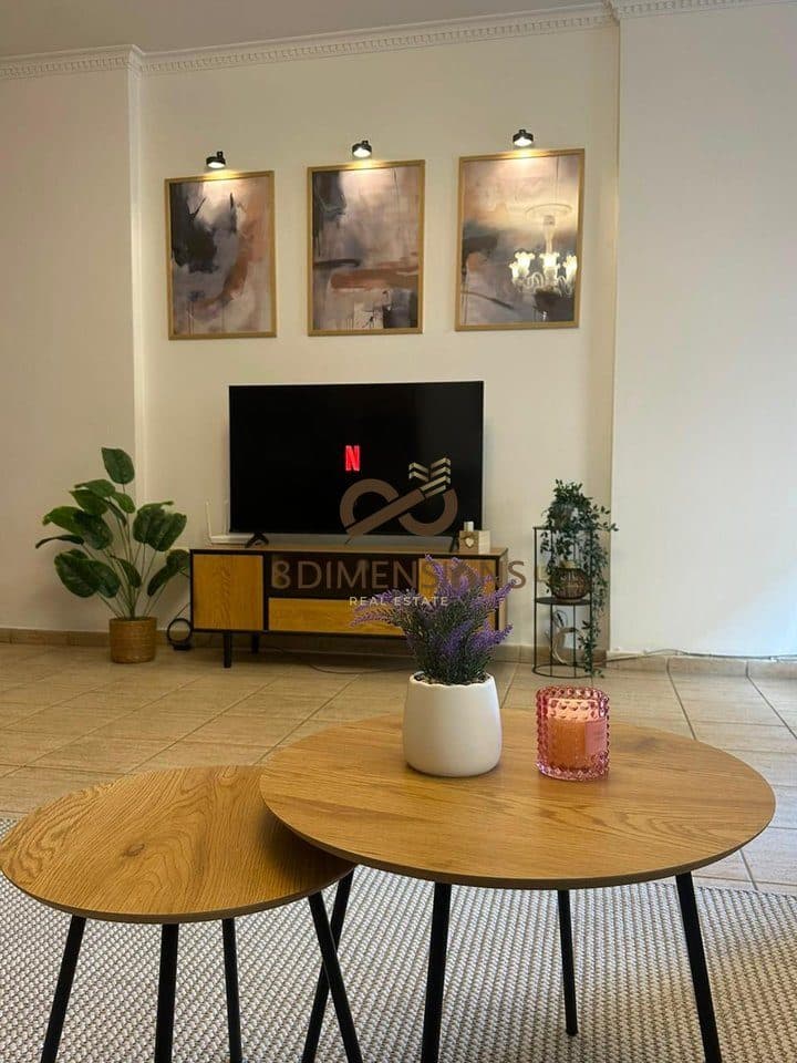 Apartament 1+1 me qera,2 minuta larg sheshit Skenderbej D8241A-166 2