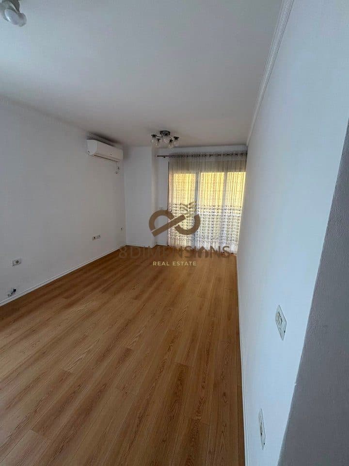 SHITET APARTAMENT 2+1 NE FRESK PRANE ANA MARKET (D8142A-98) 2