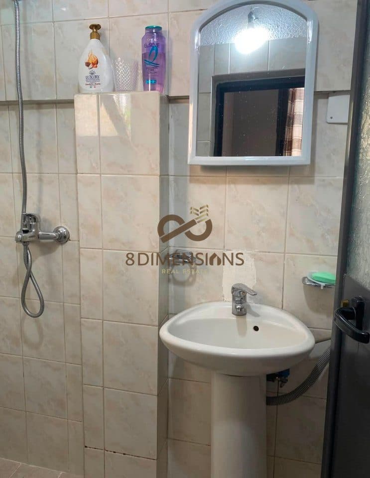 Jepet me qera Apartament 1+1 ne Rrugen e Dibres, prane Shkolles Misto Mame (D8241A-235) 4