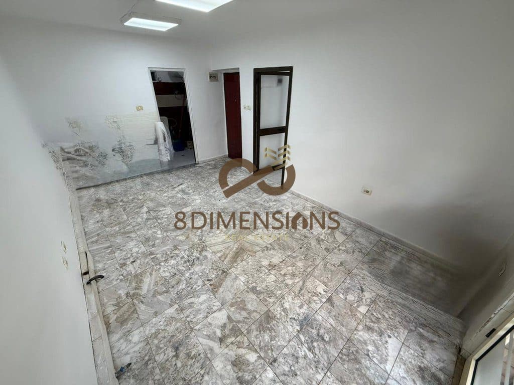 MUNDESI IDEALE INVESTIMI!!! APARTAMENT 1+1 NE MYSLYM SHYR PRANE GJYKATES SE RRETHIT (D8141Z-21)E.C