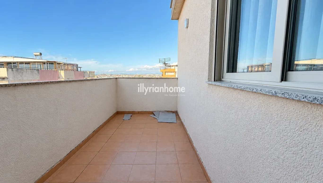 EKSKLUZIVE | JEPET ME QIRA APARTAMENT 1+1 ME PAMJE NGA DETI – RROTA E KUQE, DURRËS