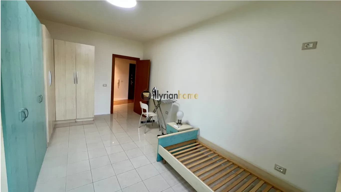Qira | Apartament 2+1+2 me Ballkon | Pranë Liceut Artistik ,Tiranë 3