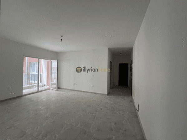 Shitet, Apartament 2+1 “Laprakë”,Tiranë. 2