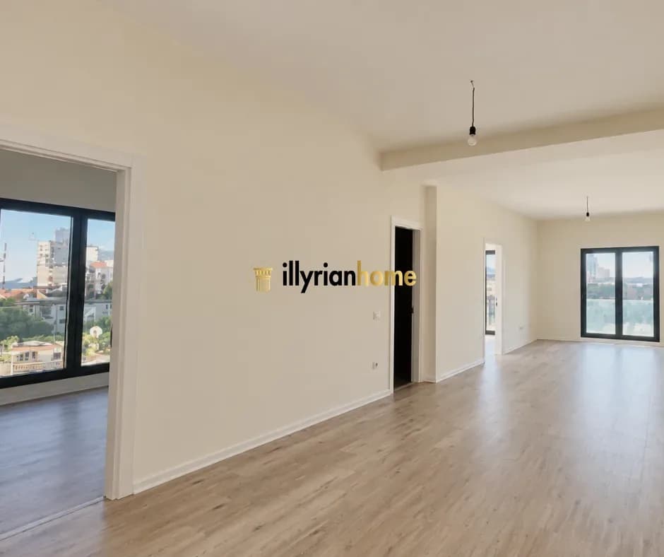 QIRA | APARTAMENT 2+1+2 – RRUGA E BARRIKADAVE, PRANË SHKOLLËS “LIDHJA E PRIZRENIT” 2