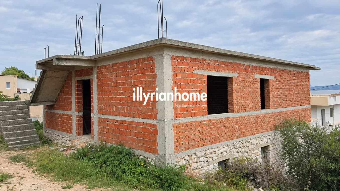 EKSKLUZIVE | SHITET PRONË DY KATËSHE ME 317 m² TRUALL – SARANDË 4