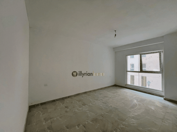 Shitet, Apartament 2+1 “Laprakë”,Tiranë.