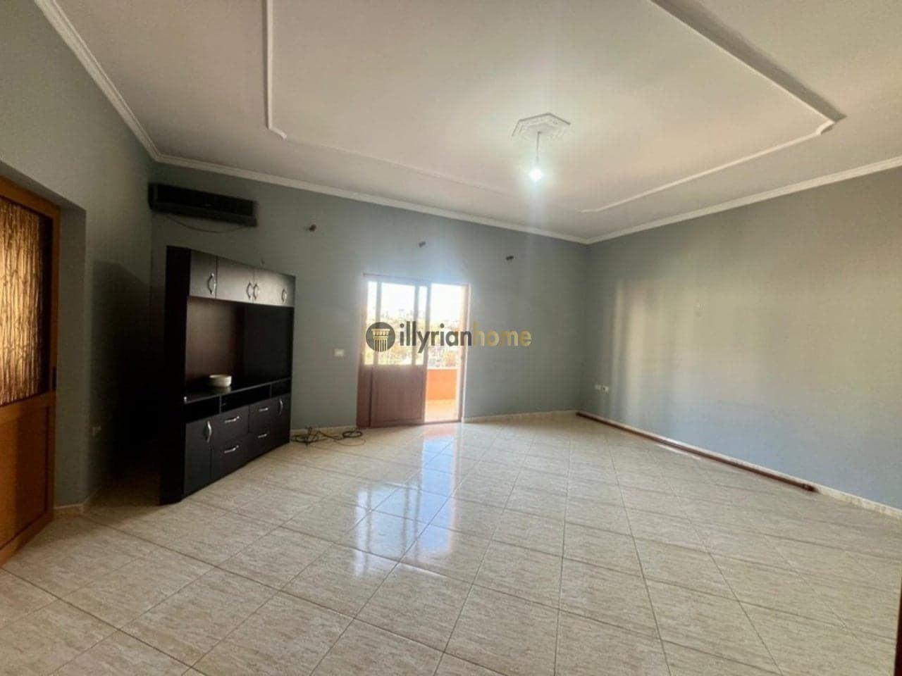 Jepet me Qira Apartament 3+1, “Fresk”, Tiranë 3