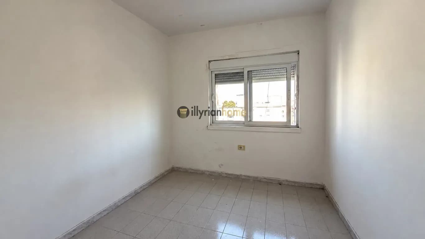 QIRA | APARTAMENT 3+1 | PRANË MINISTRISË SË DREJTËSISË