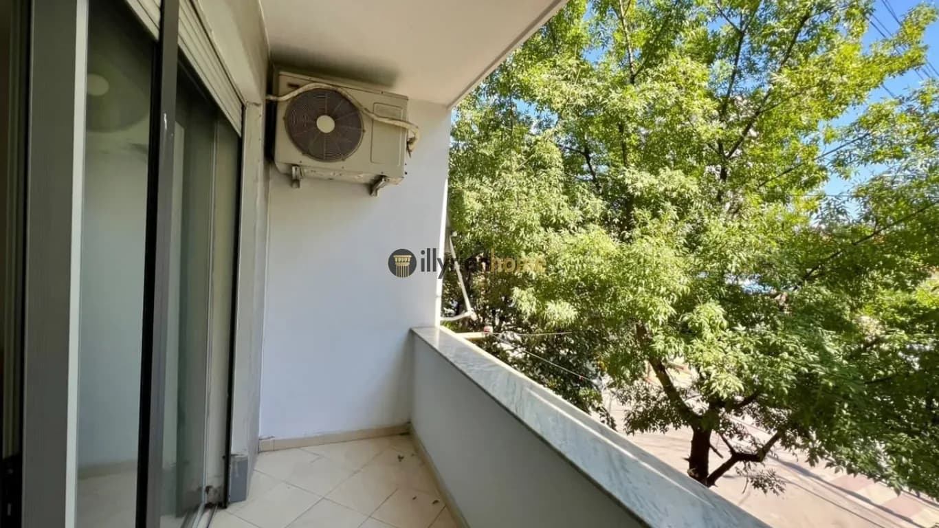 QIRA | APARTAMENT 3+1 , GJIMNAZI "PARTIZANI"-TIRANË 4