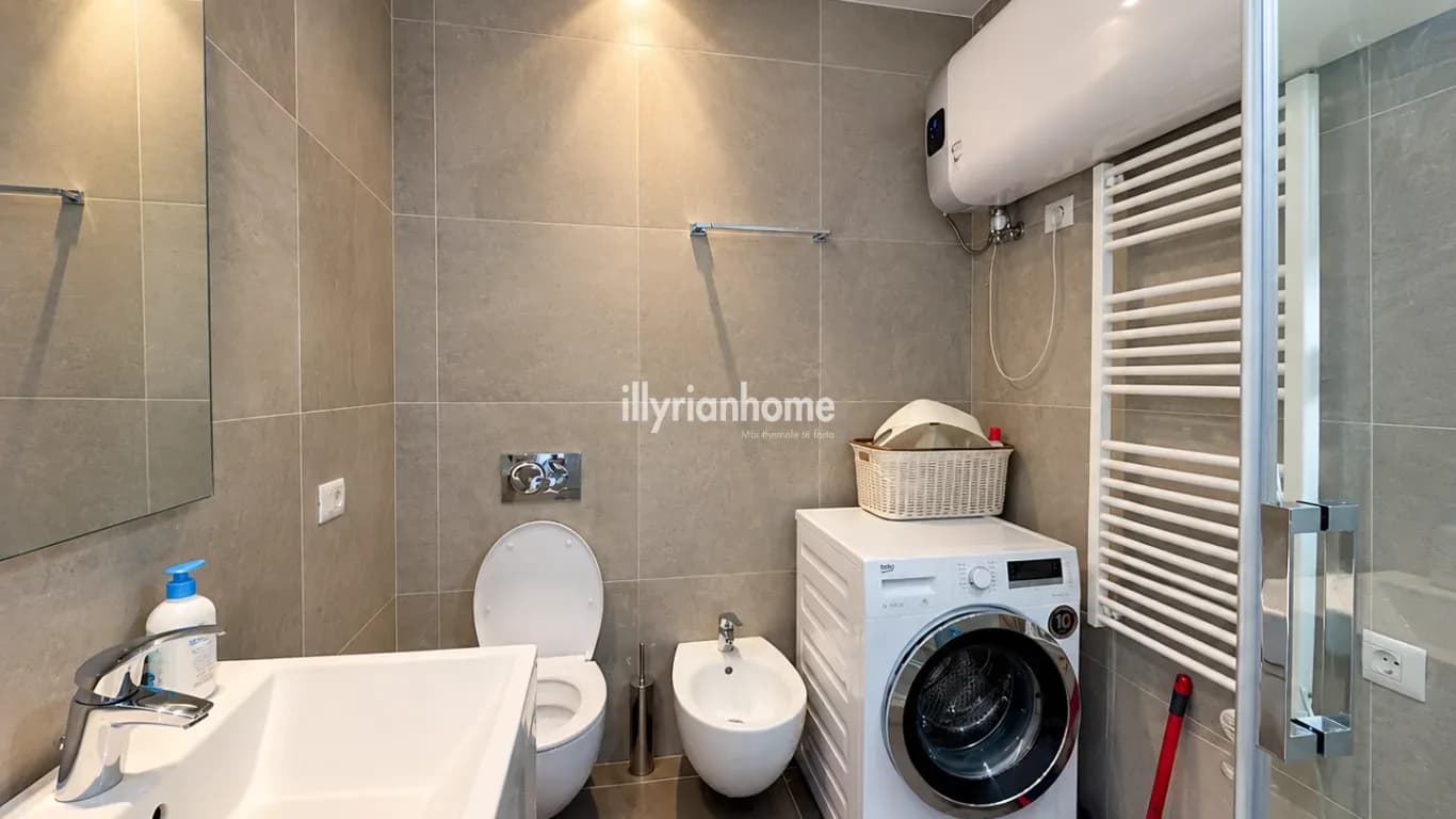 QIRA | APARTAMENT MODERN 2+1 | NË QENDËR TË TIRANËS _ PËRBALLË TOPTANIT 3