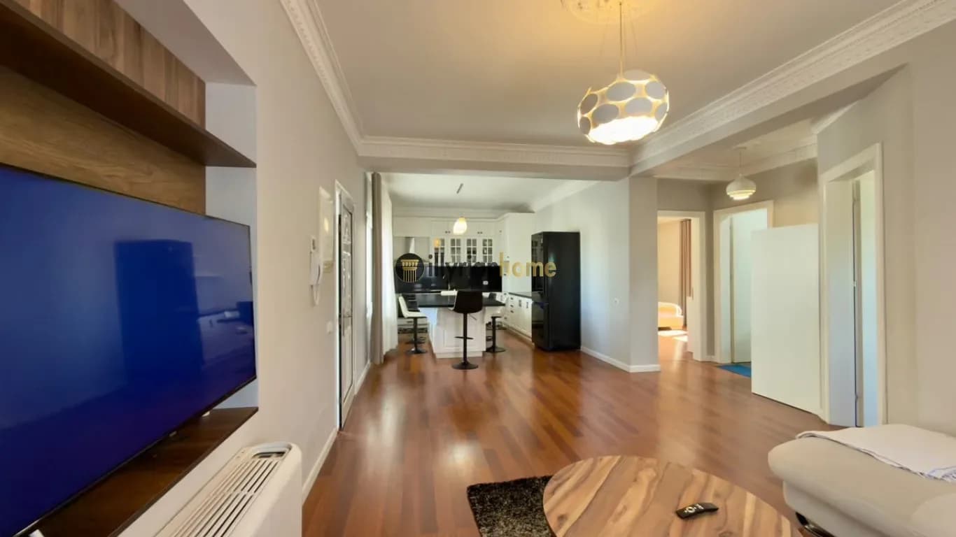 QIRA | APARTAMENT 2+1 ME POST PARKIMI – SELITË, TIRANË 2