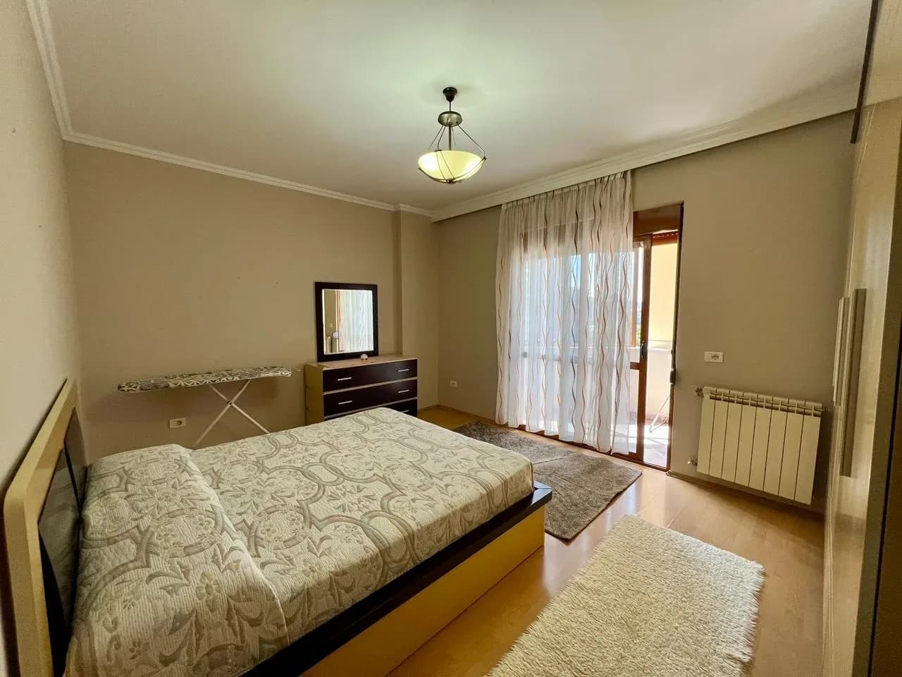 Qira, Apartament 1+1+Ballkon, ”Shkolla e Baletit”, Tiranë. 3