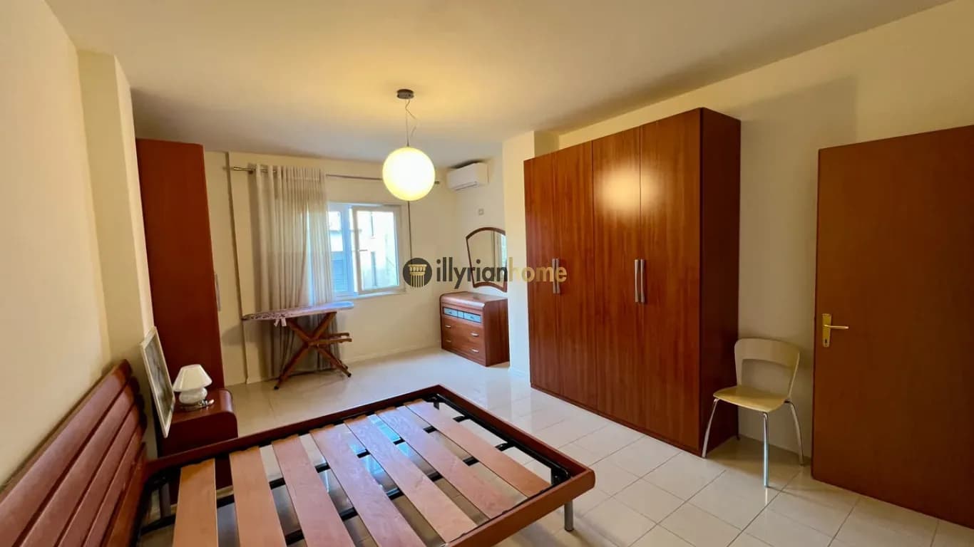 Qira | Apartament 2+1+2 me Ballkon | Pranë Liceut Artistik ,Tiranë 4