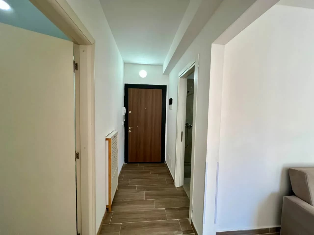 JEPET ME QIRA | APARTAMENT 2+1 – RRUGA “5 MAJI”, TIRANË 3