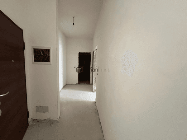 Shitet Apartament 2+1+2 Tualete, Laprakë, Tiranë 4
