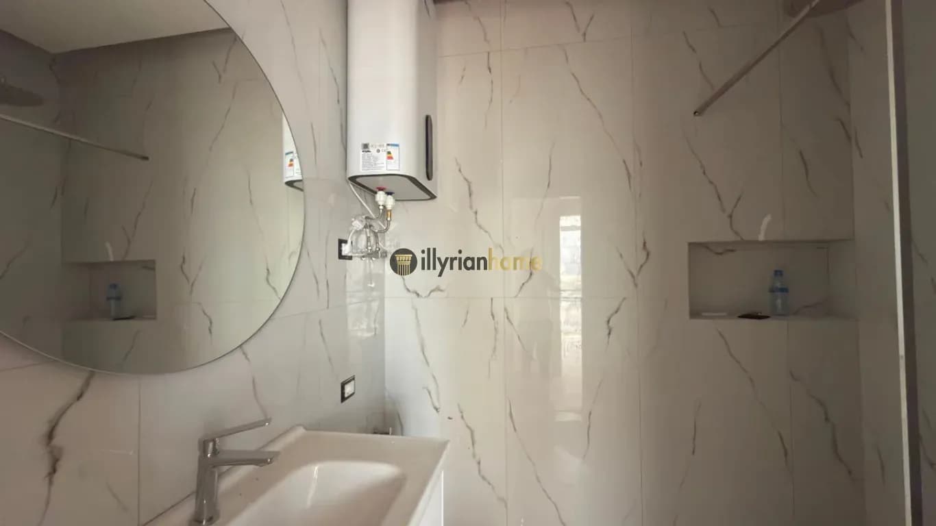 Shitet ,Apartament 1+1+Ballkon | 21 DHJETORI ,Tiranë