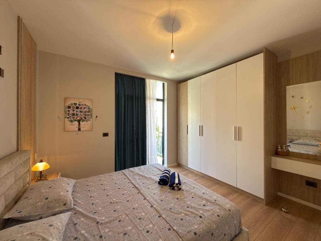 Jepet me qira apartament 1+1 në Golem | Pallat i ri me ashensor